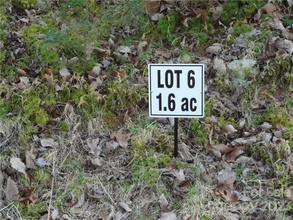 1713 Songbird CT #6, Lenoir, NC 28645