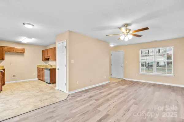 5810 Bridgeway DR, Indian Trail, NC 28079