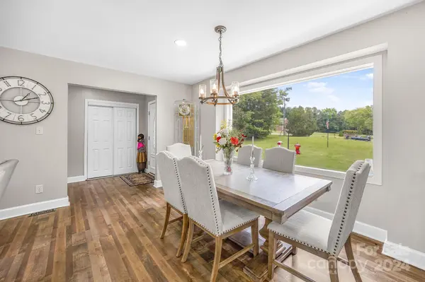 134 Clipper LN, Mooresville, NC 28117
