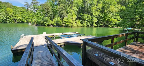 1634 Old Dry Creek RD #20, Morganton, NC 28655