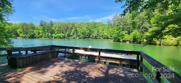 1634 Old Dry Creek RD #20, Morganton, NC 28655