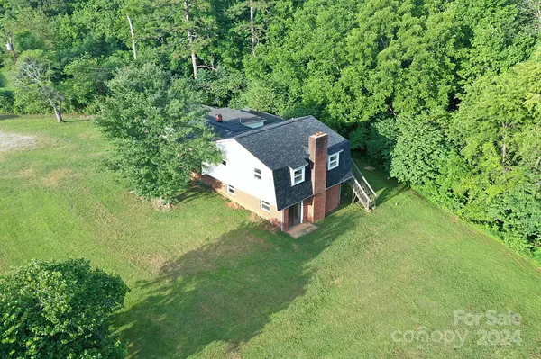 4182 Duff DR, Hudson, NC 28638