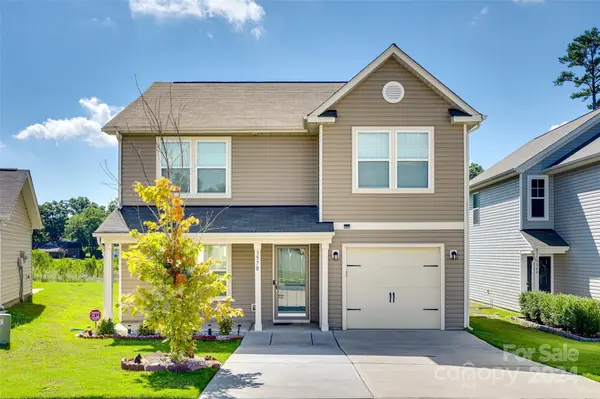 3570 Saddlebrook DR, Midland, NC 28107
