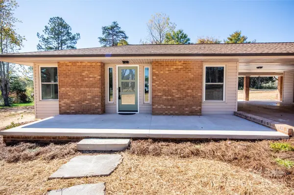 164 Lentz RD, Stony Point, NC 28678