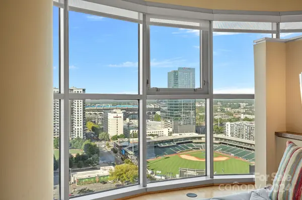 333 W Trade ST #1410, Charlotte, NC 28202