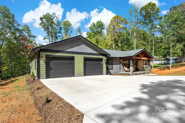 268 Cobblestone DR, Marion, NC 28752