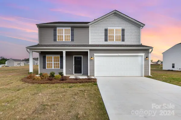 289 Altavista DR, Clemmons, NC 27012