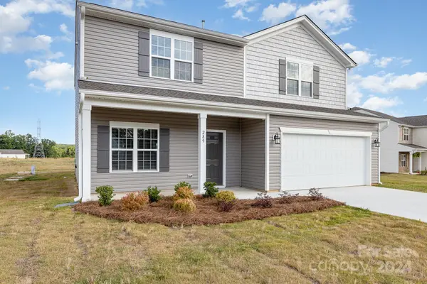 289 Altavista DR, Clemmons, NC 27012