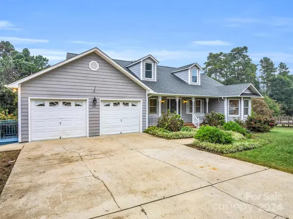 219 Weatherstone DR, Forest City, NC 28043