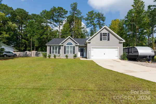 1112 A Wilder ST, Camden, SC 29020