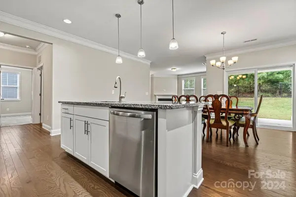 2480 Seagull DR, Denver, NC 28037