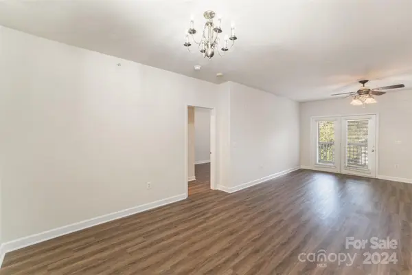 11273 Hyde Pointe CT, Charlotte, NC 28262