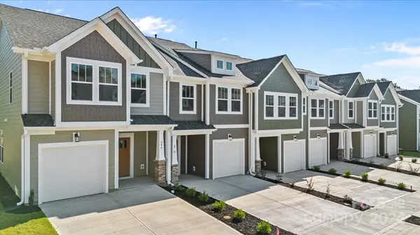 240 Tippin TRL, Travelers Rest, SC 29690
