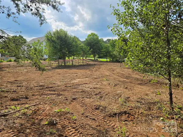 00 Candlewick Cove DR #1 & 2 & 2A, Taylorsville, NC 28681
