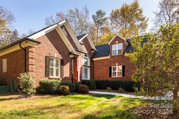 11411 Home Place LN, Mint Hill, NC 28227