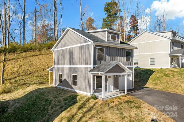 108 Northbend DR, Asheville, NC 28804