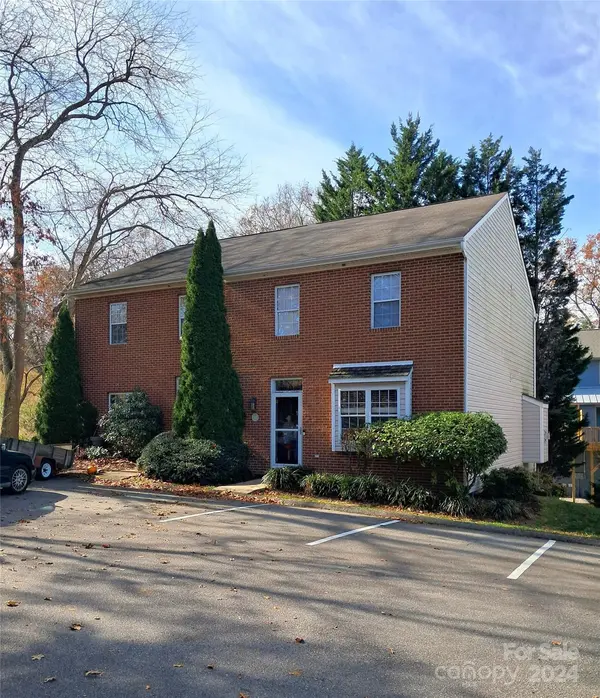 68 Park Terrace DR #7, Clyde, NC 28721
