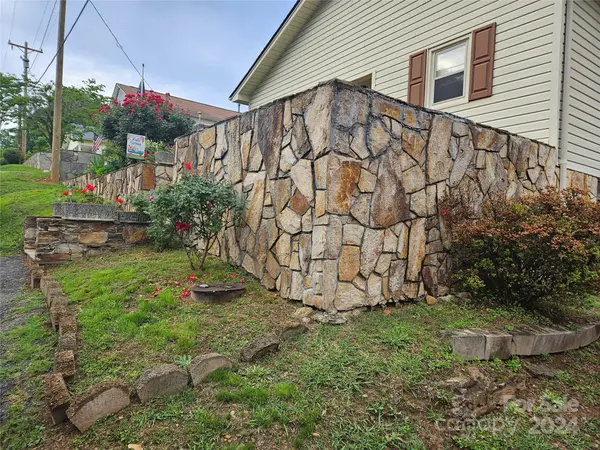 501 Morganton ST NW, Valdese, NC 28690