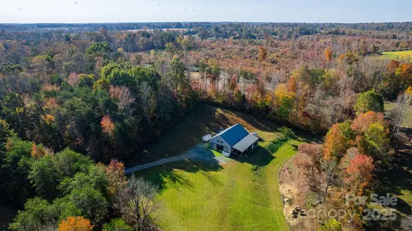 7110 Horse Haven LN,  Gibsonville,  NC 27249