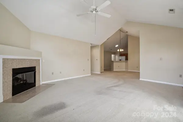 3043 Polo View LN, Matthews, NC 28105