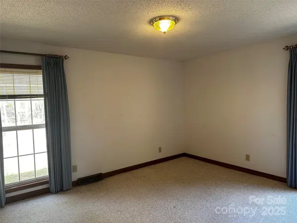 1507 Springhaven CIR, Albemarle, NC 28001