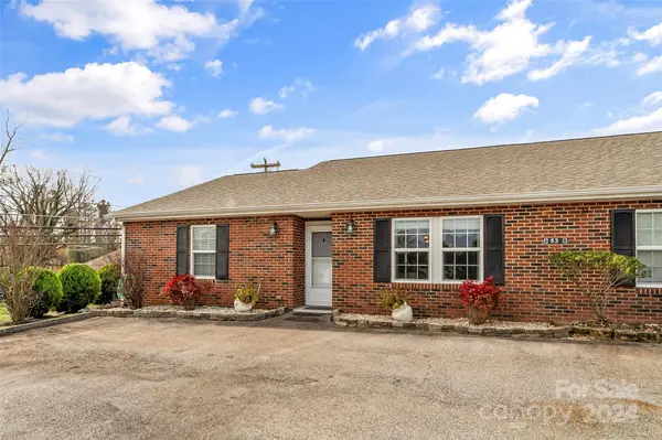 53 Buena Vista RDG #A, Marion, NC 28752