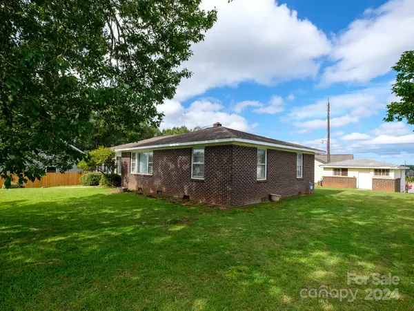 408 Pine Ridge RD, Duncan, SC 29334