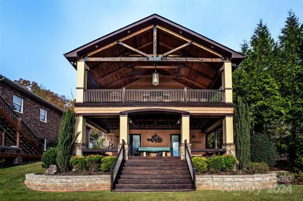 827 Lake Club DR, Nebo, NC 28761