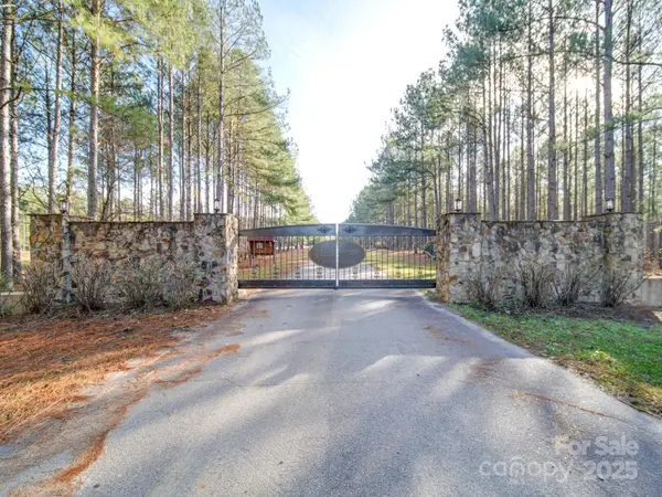 52 Lakeside TRL, Lilesville, NC 28091