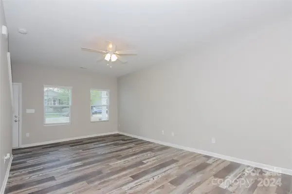 235 Long ST, Statesville, NC 28677