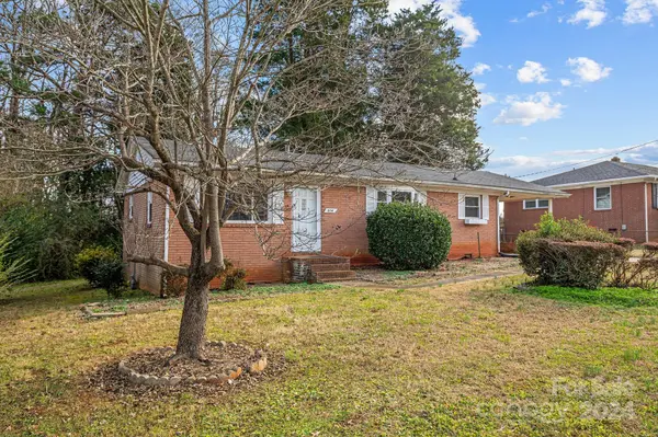 314 Moore DR, Lexington, NC 27292