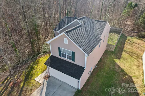 6345 Cora ST, Charlotte, NC 28216