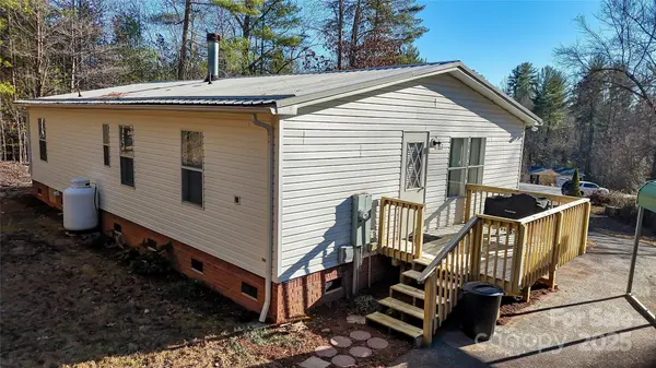 3011 Mill Race CT, Morganton, NC 28655