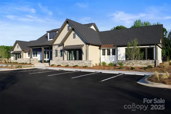 1031 Bourn LN, Waxhaw, NC 28173