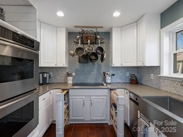 4465 Red Hill CIR Denver, NC 28037