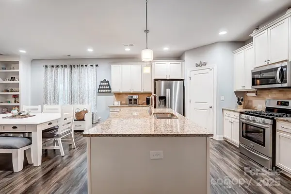 1009 Chapman ST, Indian Trail, NC 28079