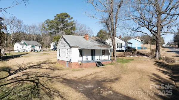 1024 Chester AVE, Great Falls, SC 29055