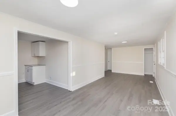 1464 Bradford Heights RD, Gastonia, NC 28054
