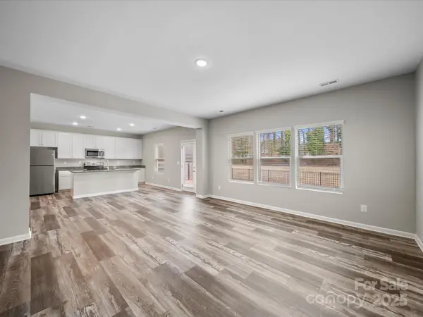 107 Fosters Glen PL, Mooresville, NC 28115