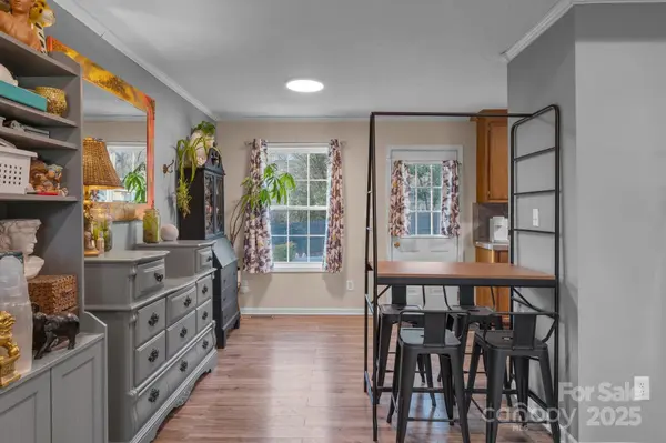 603 Helms DR, Lowell, NC 28098