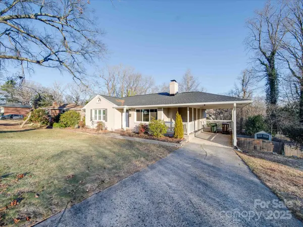 811 Colonial DR, Rock Hill, SC 29730
