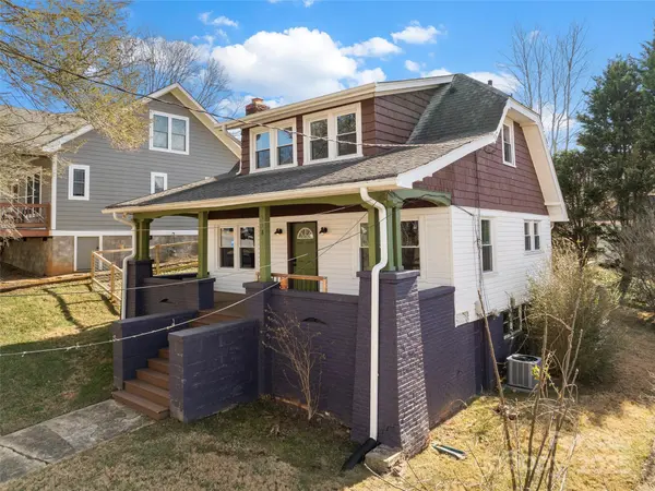 118 Bartlett ST, Asheville, NC 28801
