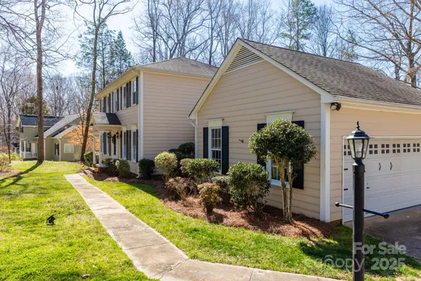3153 Wimbledon LN, Rock Hill, SC 29732