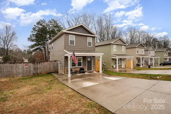 1098 20th ST NE, Hickory, NC 28601