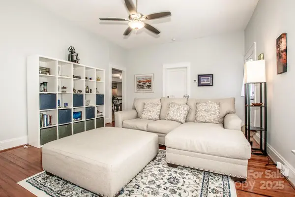 243 E Catawba AVE Mooresville, NC 28115