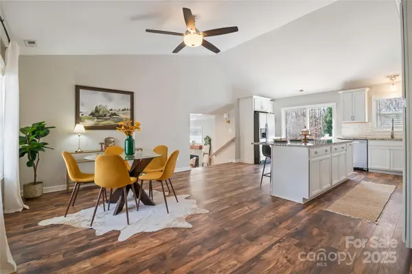 121 Easter LN, Davidson, NC 28036