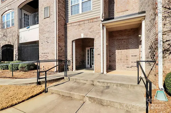 6006 Union Pacific AVE #2B, Charlotte, NC 28210