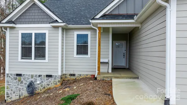 1715 Plantation LOOP, Morganton, NC 28655