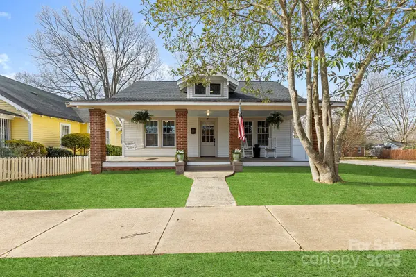 239 Euclid AVE, Statesville, NC 28677