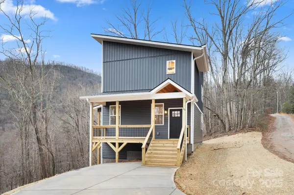 143 Blossom RDG, Leicester, NC 28748